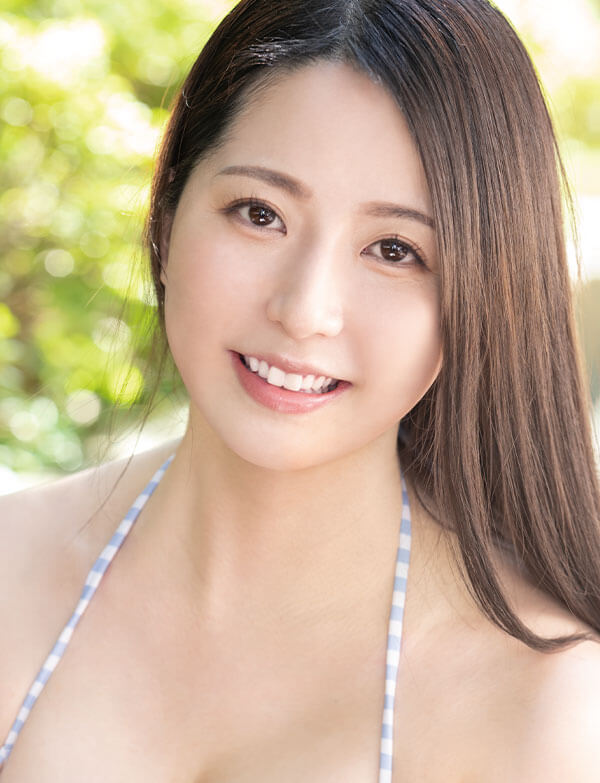 YURINA KURIZAWA